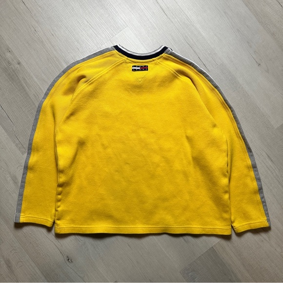 Vintage 90s Tommy Hilfiger Mens Yellow Knitted Ribbed Sweater Sweatshirt V-Neck - Picture 4 of 6